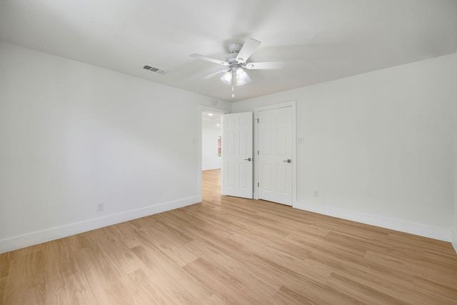 3619 Avenue S, Galveston, TX 77550