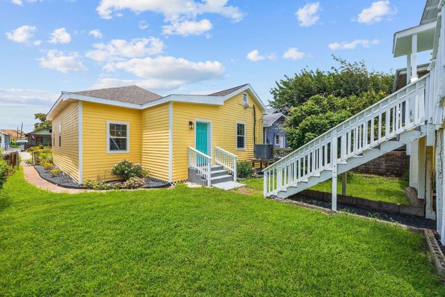 3619 Avenue S, Galveston, TX 77550
