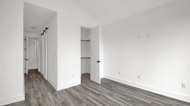 21200 Portsmouth CV E 12, Lago Vista, TX 78645