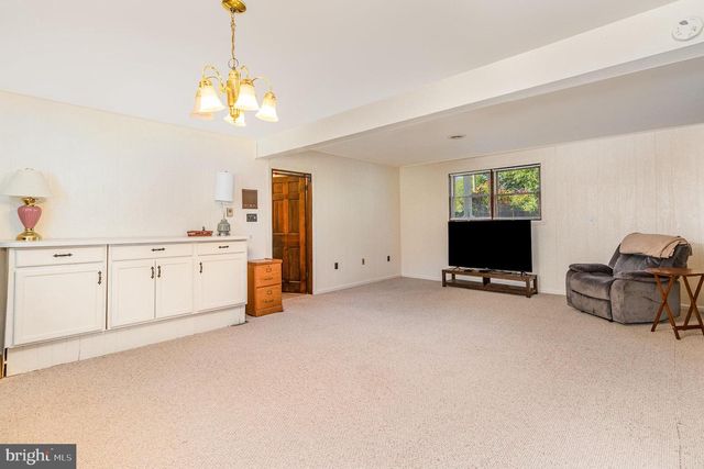14 DOUGLAS COURT, Carlisle, PA 17013