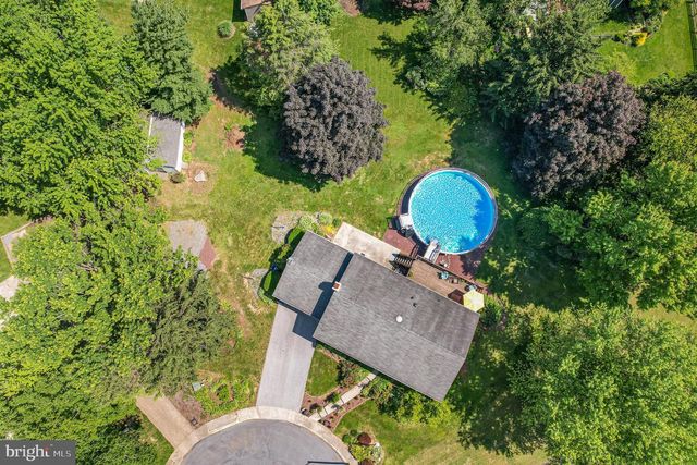 14 DOUGLAS COURT, Carlisle, PA 17013
