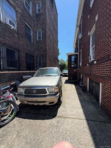 8625 59th Avenue, Elmhurst, NY 11373