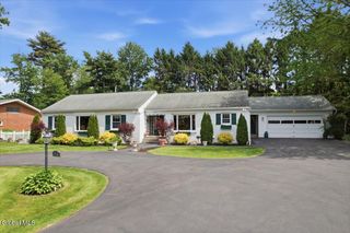 917 Londonderry Court, Schenectady, NY 12309