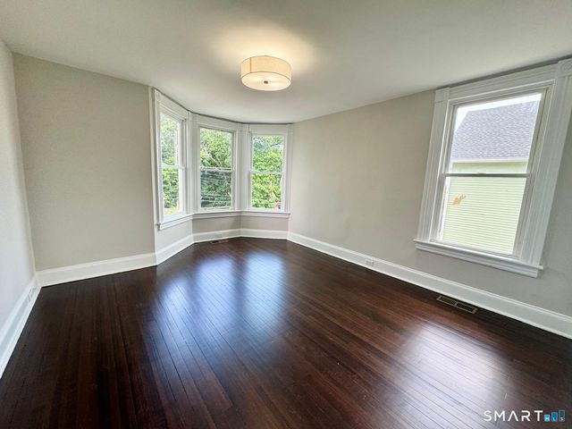 25 Quintard Avenue, Norwalk, CT 06854