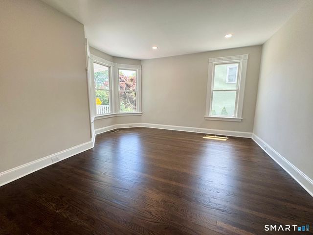 25 Quintard Avenue, Norwalk, CT 06854