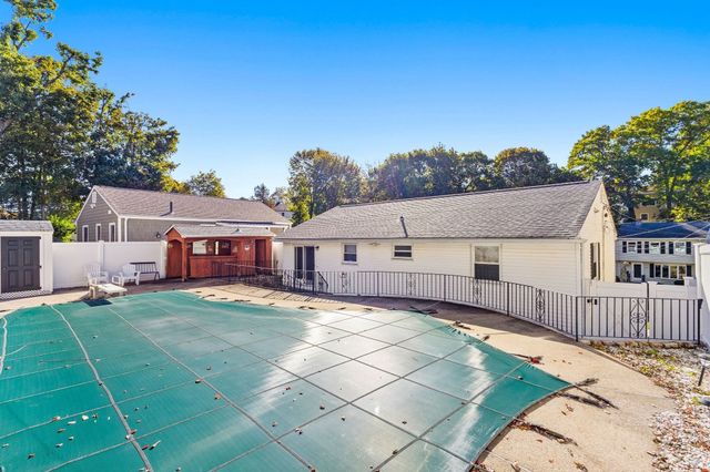 214 Gaston St, Medford, MA 02155