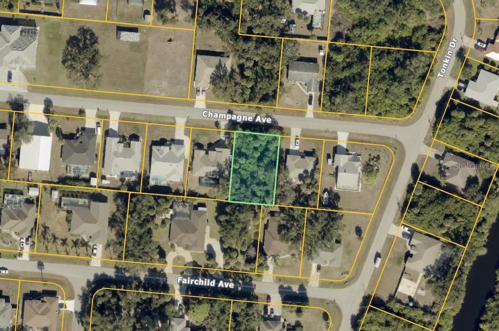 CHAMPAGNE AVENUE, North Port, FL 34287
