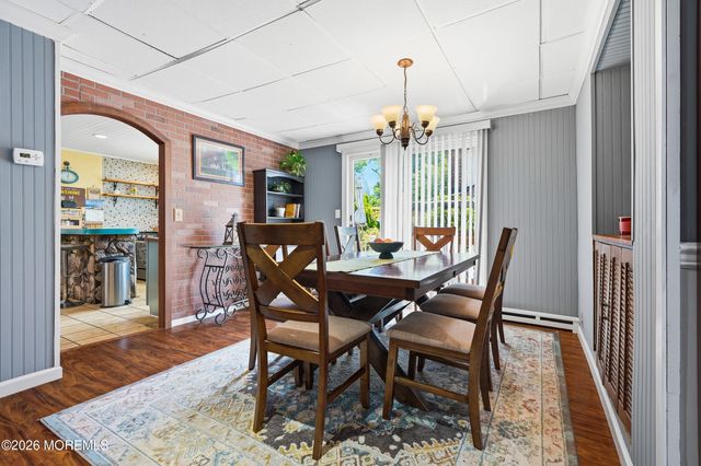 94 Forest Avenue, Keansburg, NJ 07734