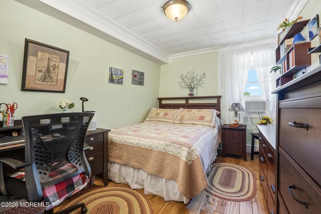 94 Forest Avenue, Keansburg, NJ 07734