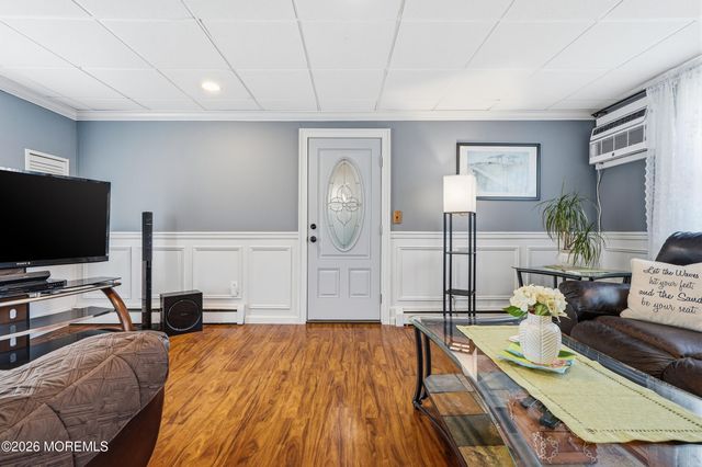 94 Forest Avenue, Keansburg, NJ 07734