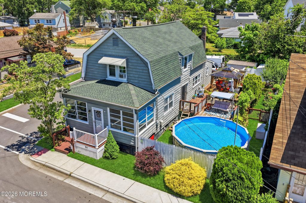 94 Forest Avenue, Keansburg, NJ 07734