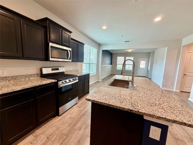 8301 Twisted Pine Way, Fort Worth, TX 76131