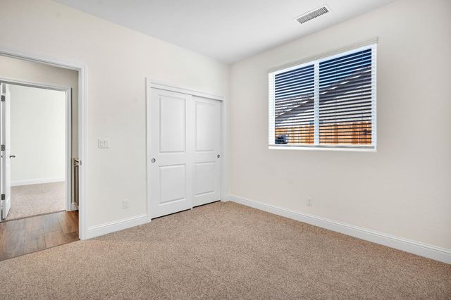 1807 Las Rosas Avenue, Clovis, CA 93619