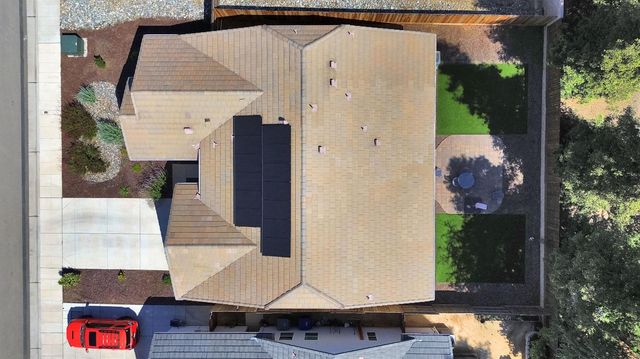 1807 Las Rosas Avenue, Clovis, CA 93619