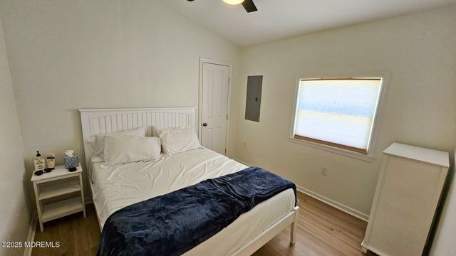 52 Nancy Drive, Manahawkin, NJ 08050