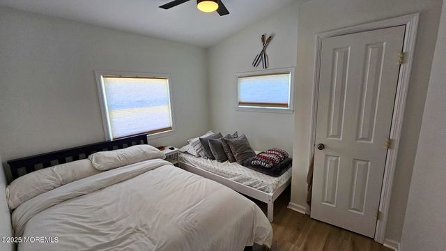 52 Nancy Drive, Manahawkin, NJ 08050