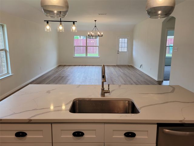 2201 Willow Creek Drive, Little Elm, TX 75068