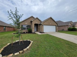 2201 Willow Creek Drive, Little Elm, TX 75068