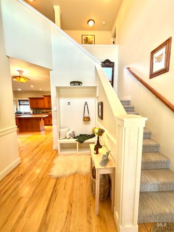 11470 S Cross Slope Pl, Nampa, ID 83686