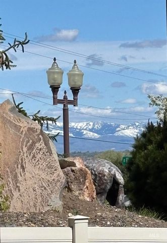 11470 S Cross Slope Pl, Nampa, ID 83686