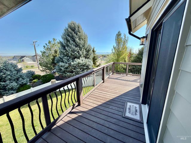 11470 S Cross Slope Pl, Nampa, ID 83686