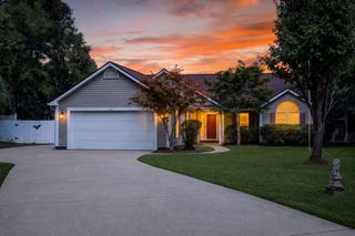 126 Otter Run Rd., Pawleys Island, SC 29585
