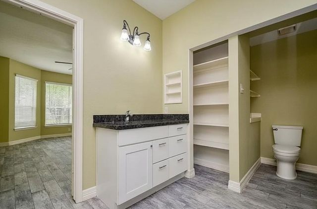 318 N Cypress Estates Circle, Spring, TX 77388