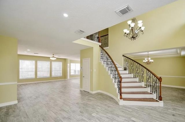 318 N Cypress Estates Circle, Spring, TX 77388