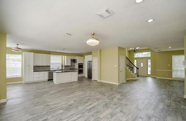 318 N Cypress Estates Circle, Spring, TX 77388