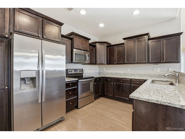 1623 N Granby Way, Aurora, CO 80011