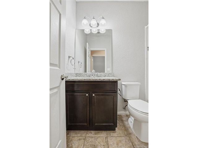 1623 N Granby Way, Aurora, CO 80011