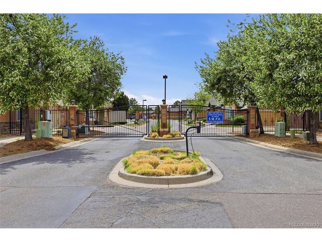 1623 N Granby Way, Aurora, CO 80011