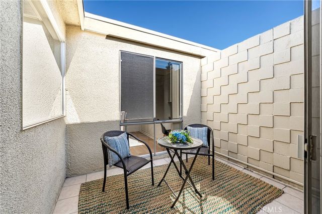 88 Calle Aragon A, Laguna Woods, CA 92637