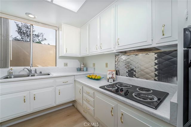 88 Calle Aragon A, Laguna Woods, CA 92637