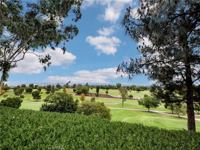 88 Calle Aragon A, Laguna Woods, CA 92637