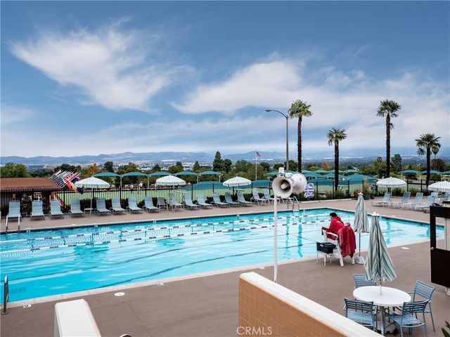 88 Calle Aragon A, Laguna Woods, CA 92637