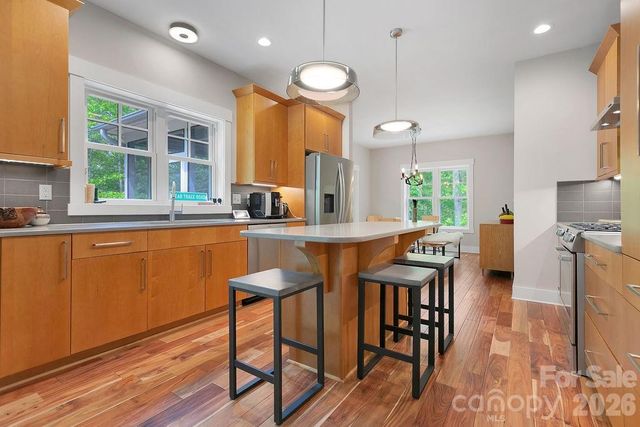 131 Bear Trace Road, Brevard, NC 28712