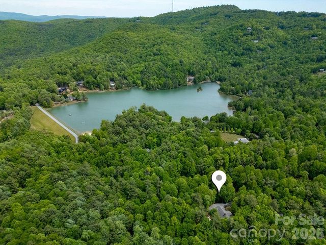 131 Bear Trace Road, Brevard, NC 28712