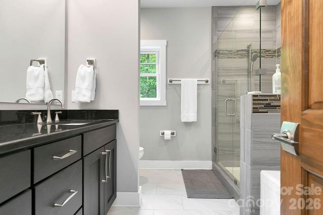 131 Bear Trace Road, Brevard, NC 28712