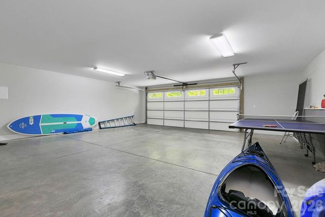 131 Bear Trace Road, Brevard, NC 28712