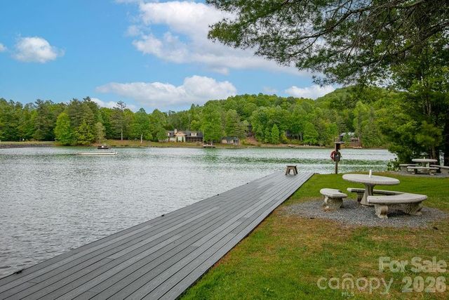 131 Bear Trace Road, Brevard, NC 28712