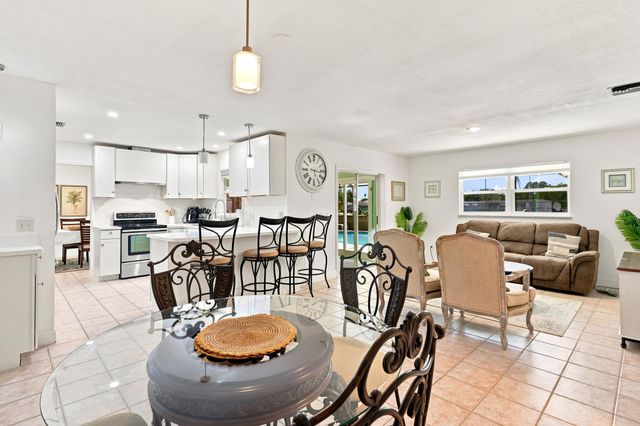 502 NW Kilpatrick Avenue, Port St. Lucie, Port St Lucie, FL 34983