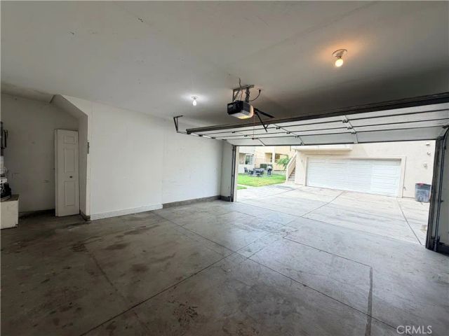 215 N Spruce Avenue, Rialto, CA 92376