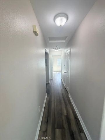215 N Spruce Avenue, Rialto, CA 92376