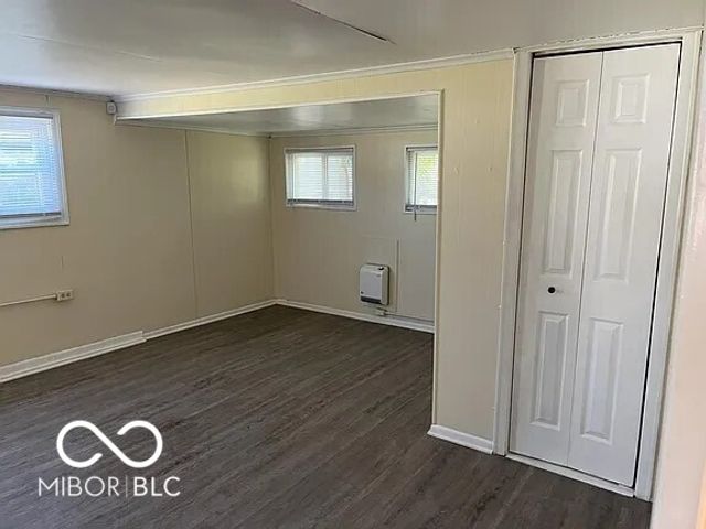 1303 E Castle Avenue, Indianapolis, IN 46227