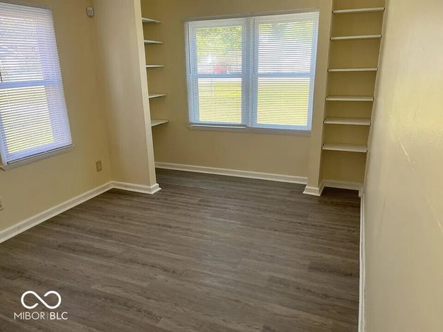 1303 E Castle Avenue, Indianapolis, IN 46227