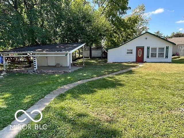 1303 E Castle Avenue, Indianapolis, IN 46227