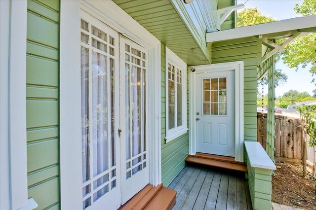 3200 San Carlos Way, Sacramento, CA 95817