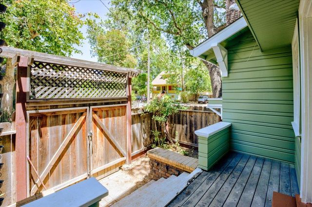 3200 San Carlos Way, Sacramento, CA 95817
