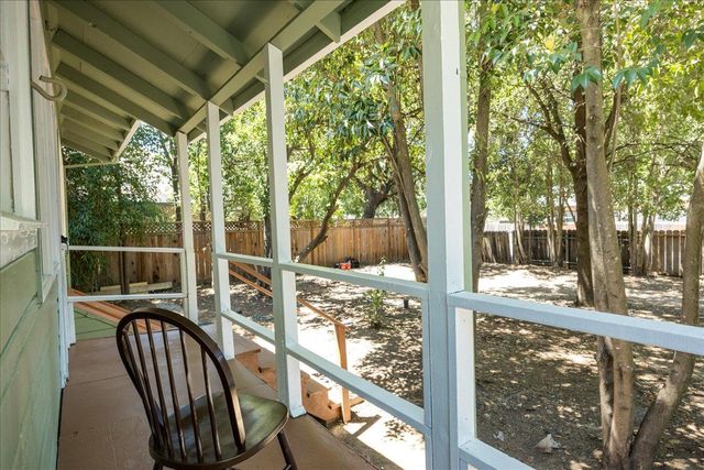 3200 San Carlos Way, Sacramento, CA 95817